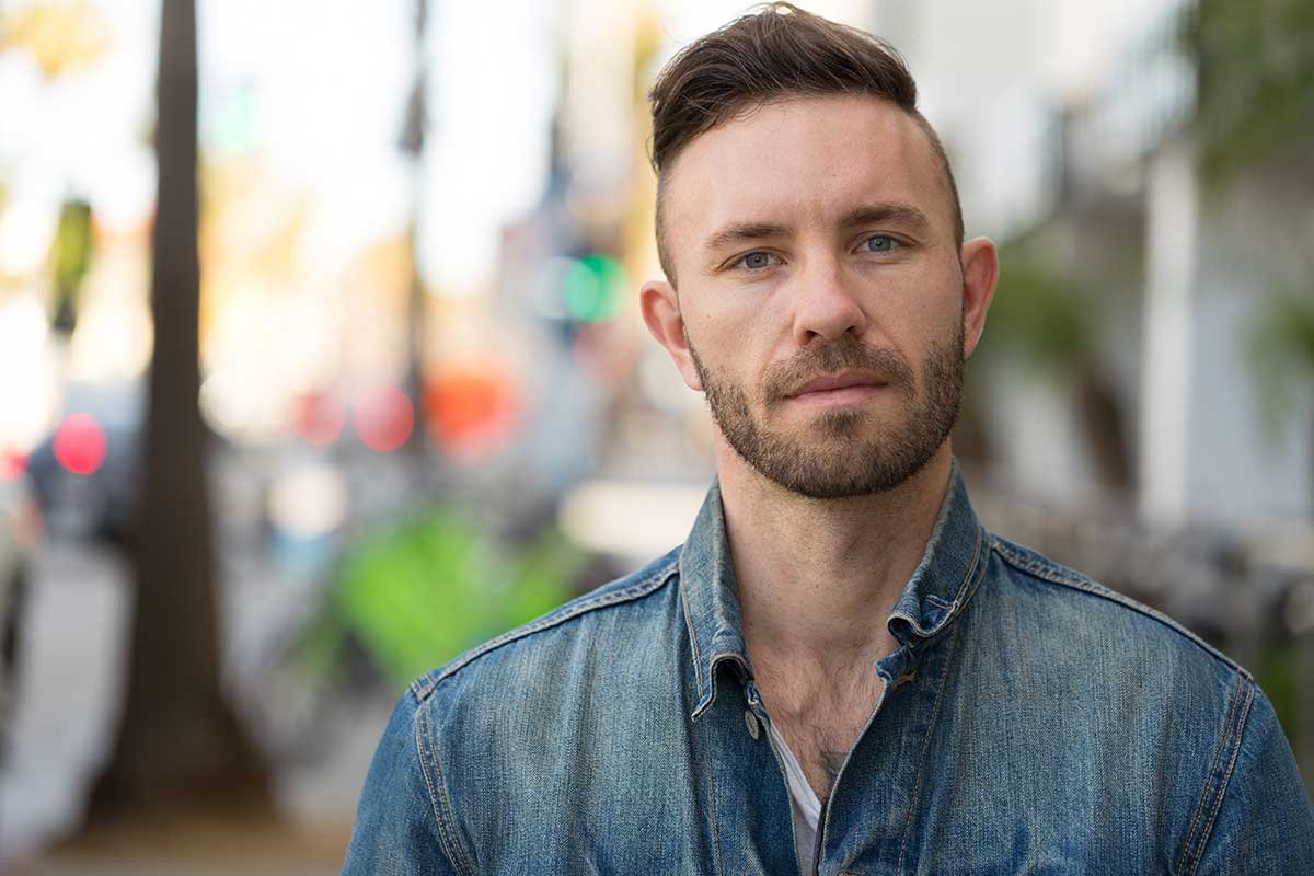 Alcohol-Rehab-for-Men man considers alcohol rehab